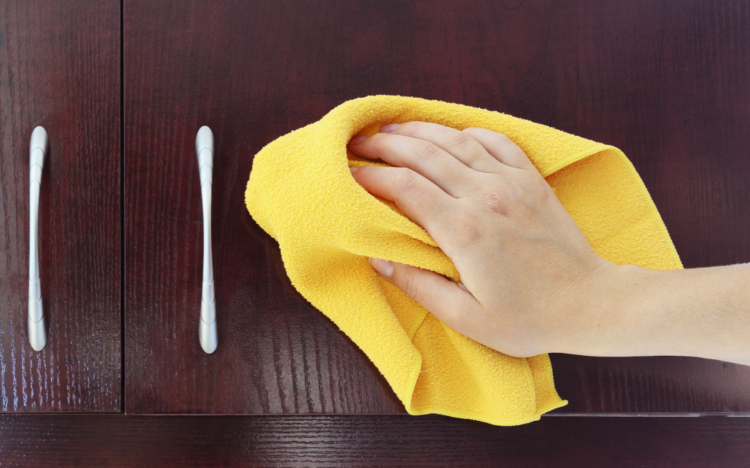 Use Microfiber Clothes for Polishing Kitchen