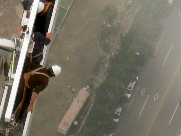 Window cleaning with squeegee